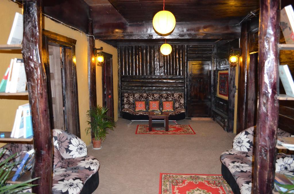 Timeless Inn Shangri-La Exterior foto
